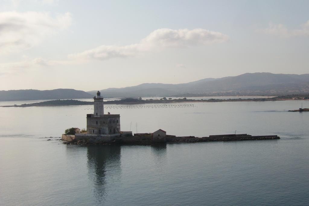 Guest House Suite Olbia Bagian luar foto
