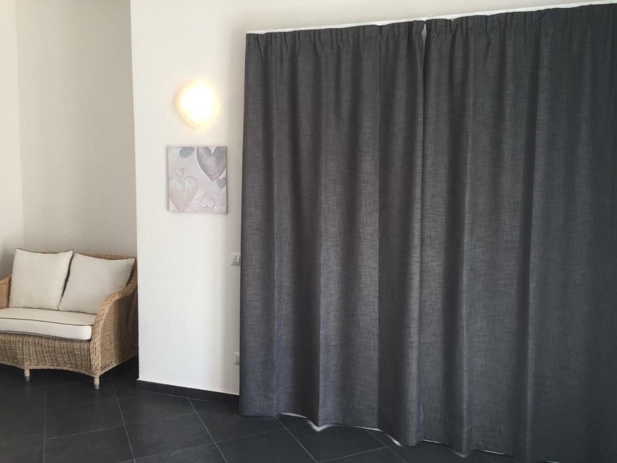 Guest House Suite Olbia Bagian luar foto